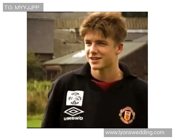 偶遇足球巨星路人心中的惊喜与感动瞬间